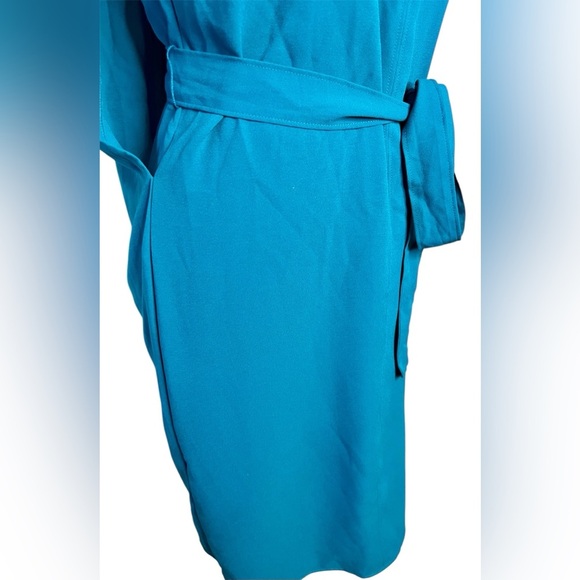 NWT Vince Camuto sleeveless teal dress. Pleated cape back. wrap sash belt. 2 - Picture 12 of 16